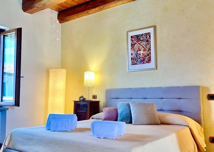 Cascina Galarin بيت للعطل